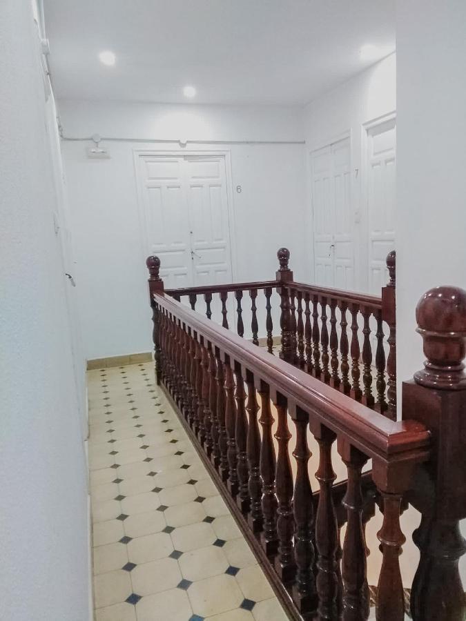 Barbatuke Bed & Bike Hostel Μάλαγα Εξωτερικό φωτογραφία