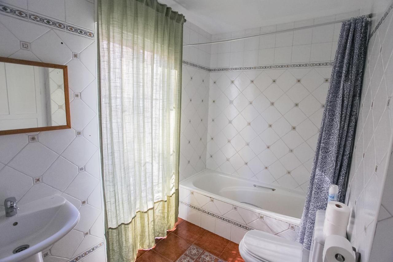 Barbatuke Bed & Bike Hostel Μάλαγα Εξωτερικό φωτογραφία