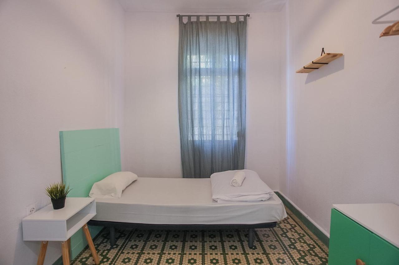 Barbatuke Bed & Bike Hostel Μάλαγα Εξωτερικό φωτογραφία
