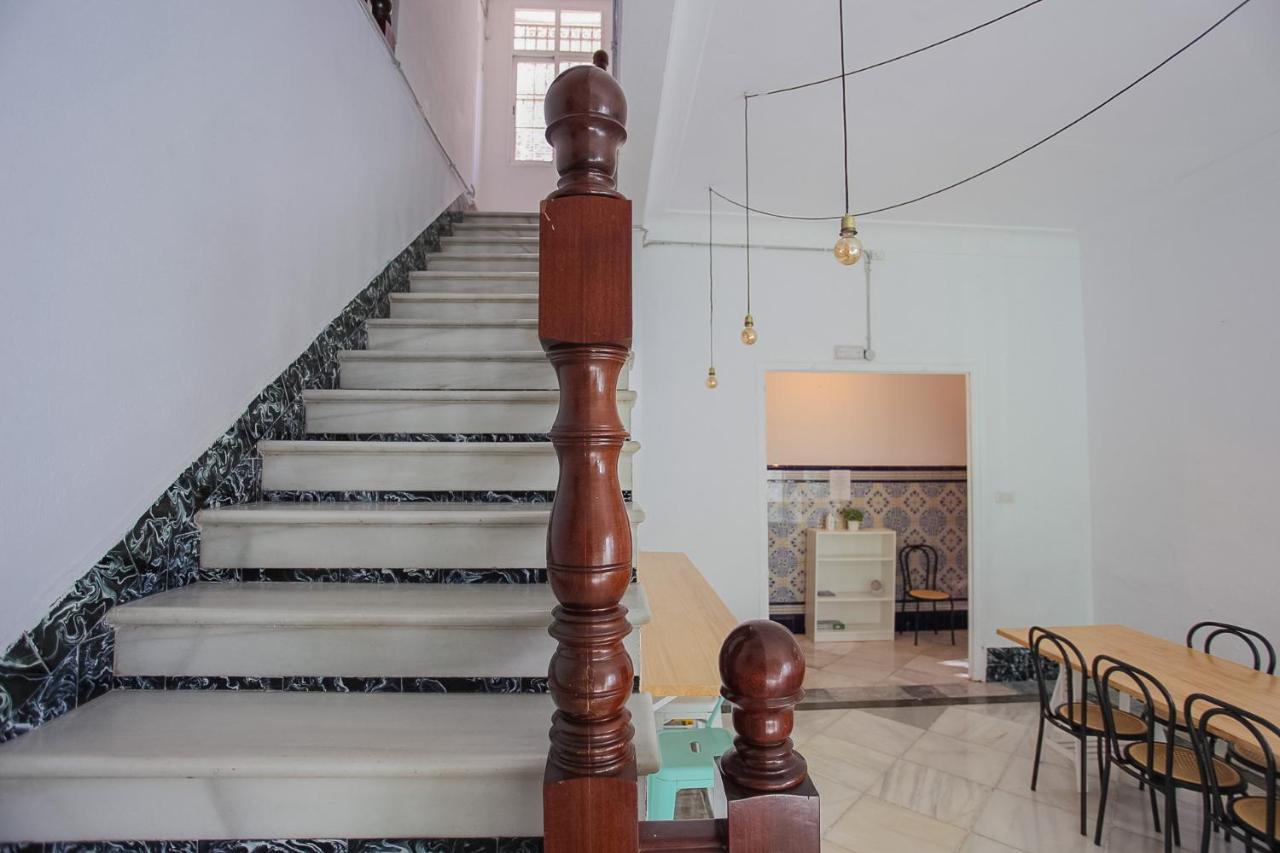 Barbatuke Bed & Bike Hostel Μάλαγα Εξωτερικό φωτογραφία