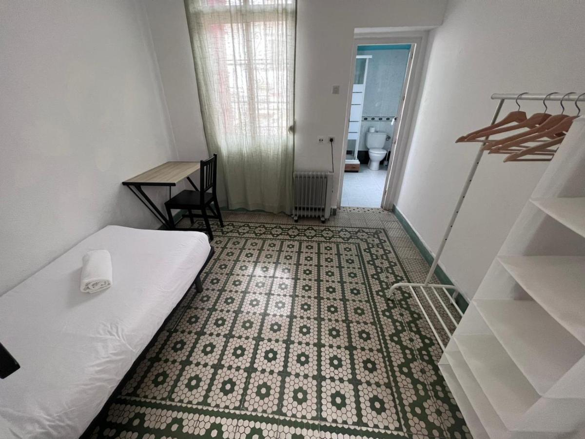Barbatuke Bed & Bike Hostel Μάλαγα Εξωτερικό φωτογραφία